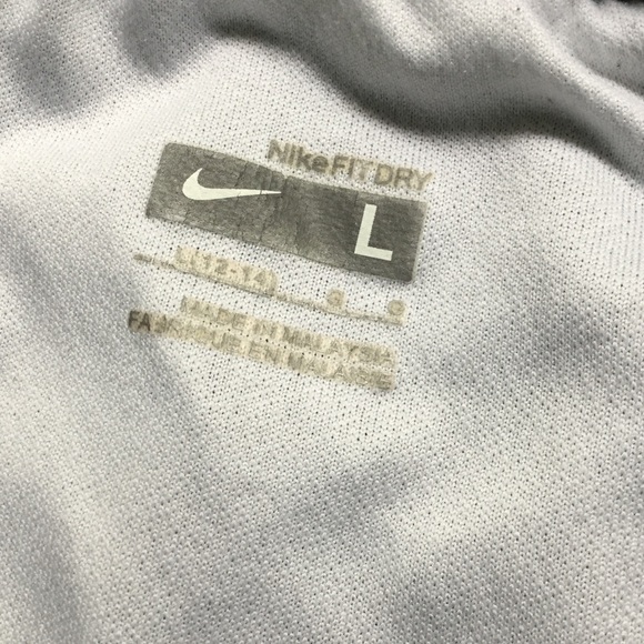 Nike ‘FITDRY’ Shorts - Picture 3 of 3